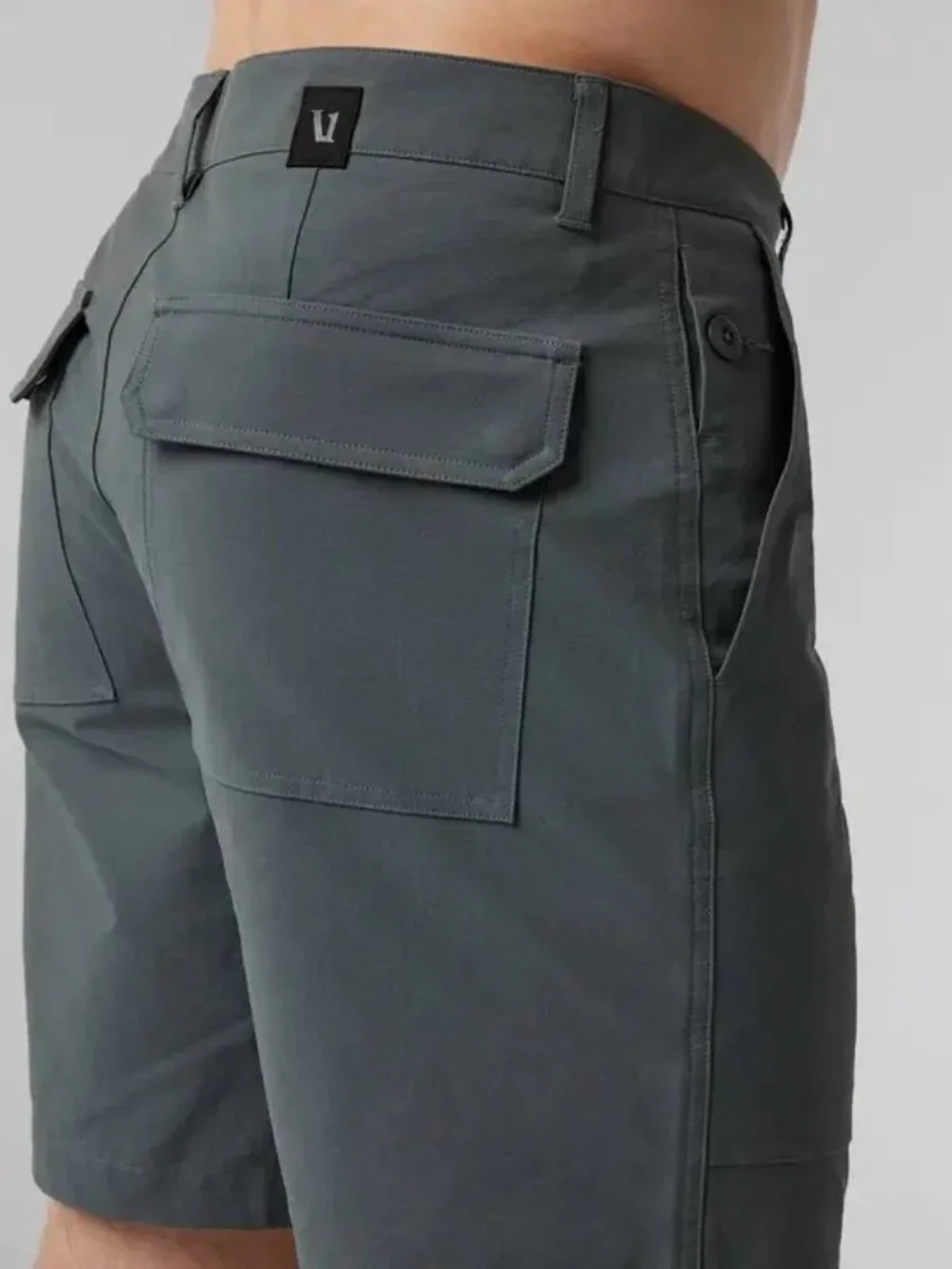Vuori Men's Barren Short (size 30)
